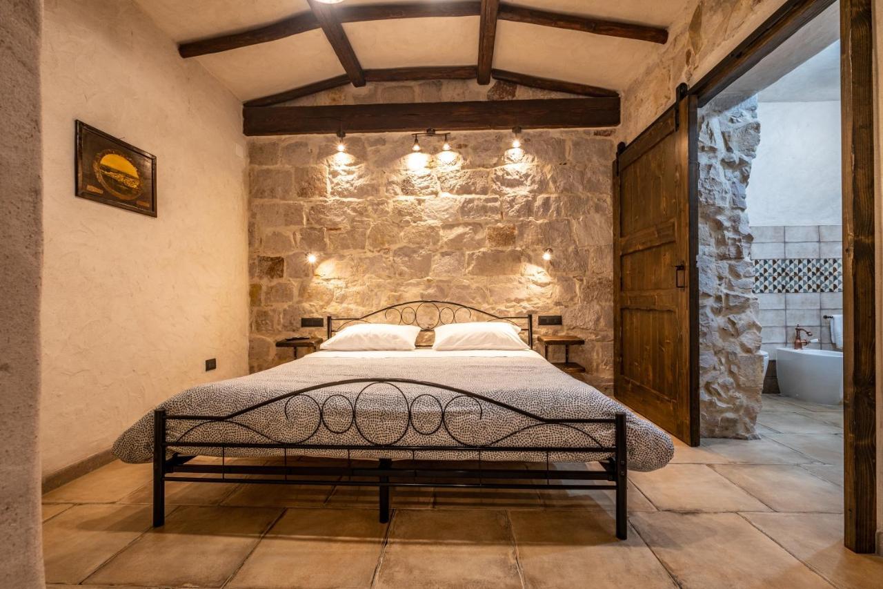 Il Rifugio Dei Minatori Otel Iglesias Dış mekan fotoğraf